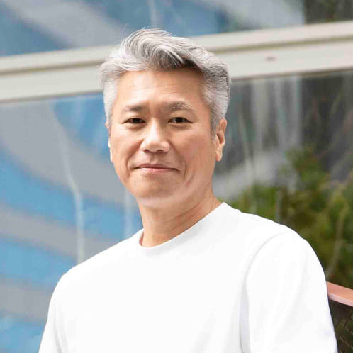 越川康成さん